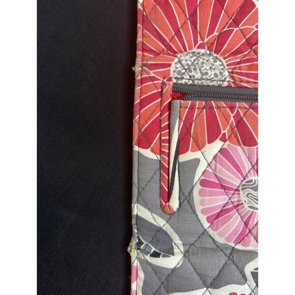 Vera Bradley Retired 2014  Cherry Blossom Pink & Gray Floral Tri-Fold‎ Wallet - Picture 11 of 11